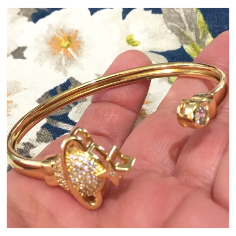 New! Shiny Gold Rhinestone Bracelet - Picture 11 of 11
